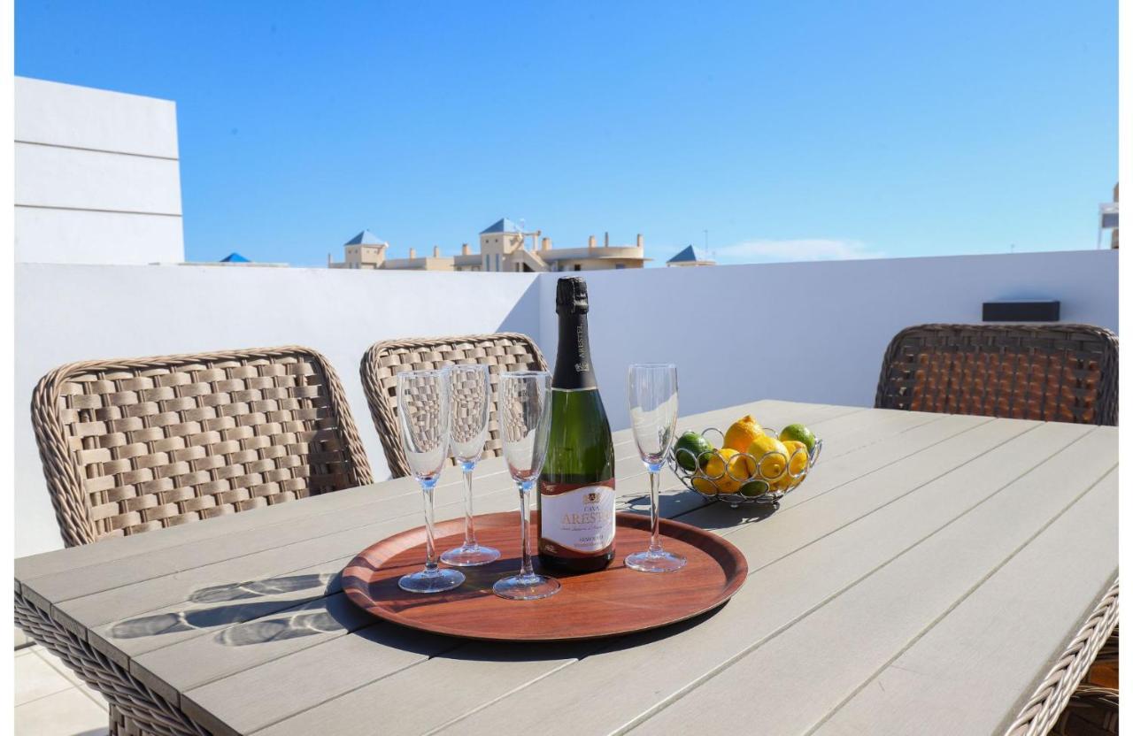 Myflats Luxury Beach Avenue Apartment Arenales del Sol Exterior photo